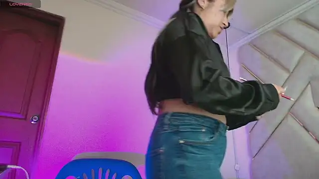 Czat XXX na żywo – Dahiana_Dmour_