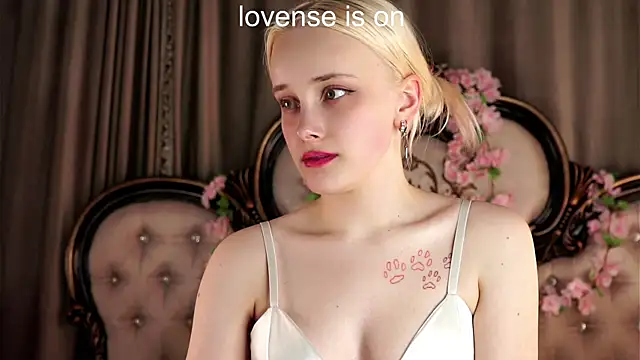 KirstinMcgeadyn Live XXX chat