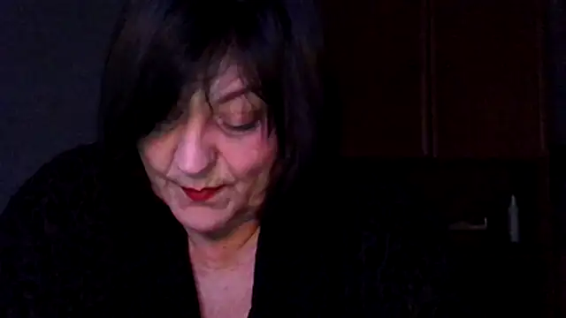 bagiraa_an Webbikameraesitys