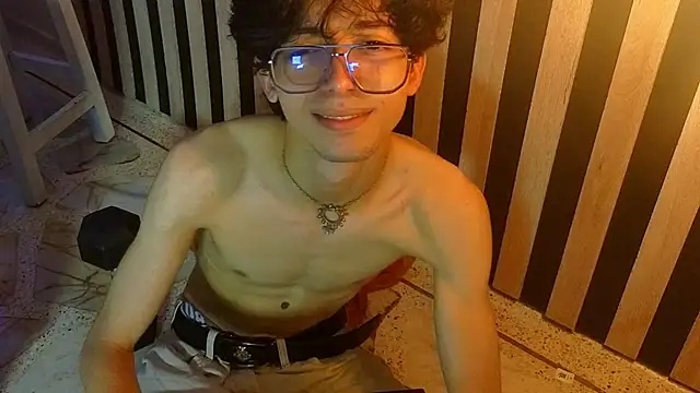 Twink_Sebas7 Live XXX-chat