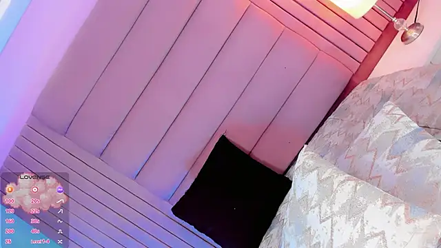 Camille_deluxe's Webcam Show