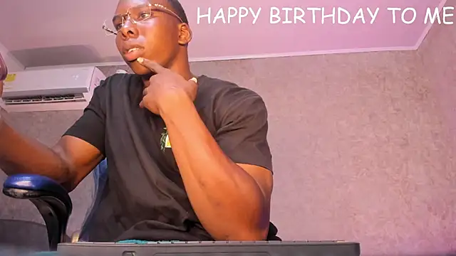 mike_aly webcam show