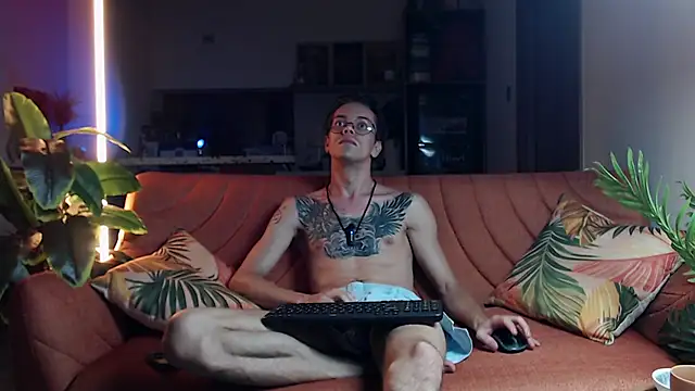 Pokazy przed kamerką – William_Henry_