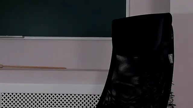 ClaireMathis Live XXX-chat