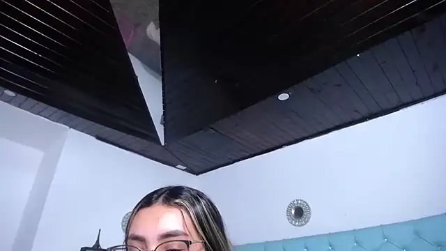 kathe-mills235's Live XXX Chat