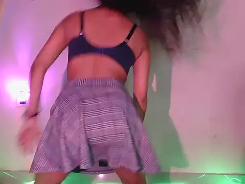 cute_mahira's Webcam Show