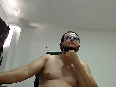 Show modela Masterboy00 na web-kameri