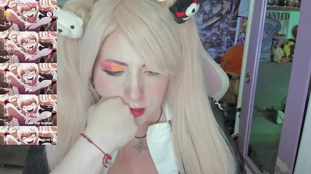 Chatroom XXX en direct de candyy_new