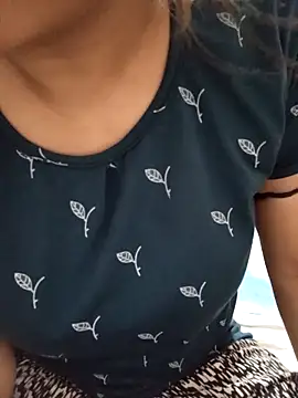 XXX chat uživo modela Tanha18