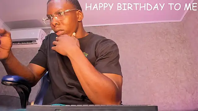 mike_aly's Live XXX Chat