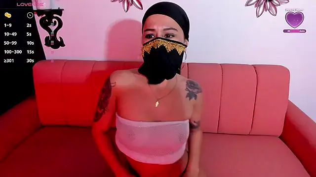 liyana_azizn Webbikameraesitys