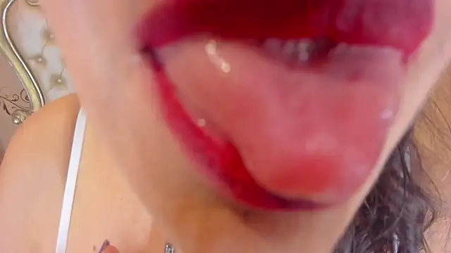 Chat +18 de Celeste_Baker_ ao vivo