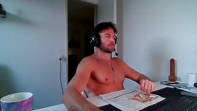 دردشة alpha-hunk الجنسية المباشرة