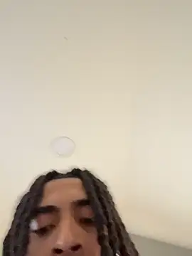 Mellyj053 Show in webcam