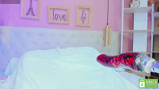 leylla_'s Live XXX Chat