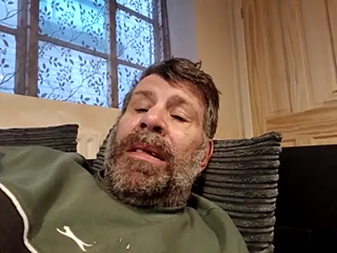 Show modela stud2512 na web-kameri