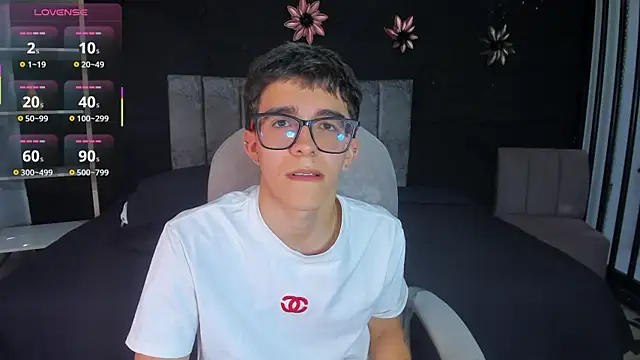 Chat +18 de TylerCross_ ao vivo