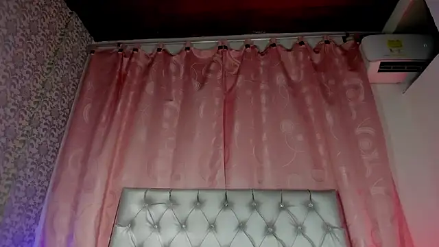 zoe_tamara – Naživo XXX chat