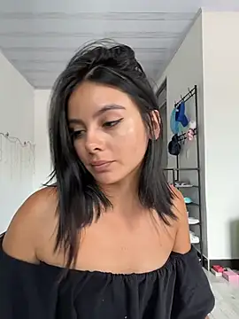 SaraMistickのライブXXXチャット