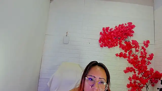 دردشة Shara_Oz الجنسية المباشرة