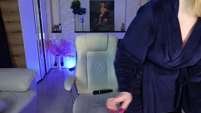 MariemLui élő XXX-chatje