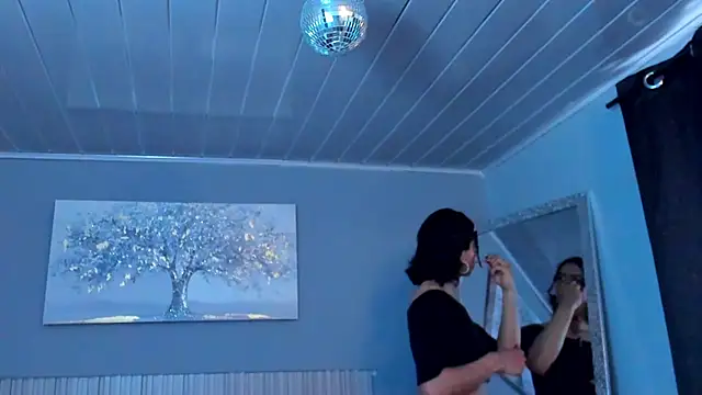 vicky_fant4sy's Live XXX Chat