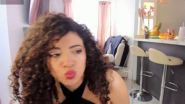 valeria_rosses Live XXX-Chat