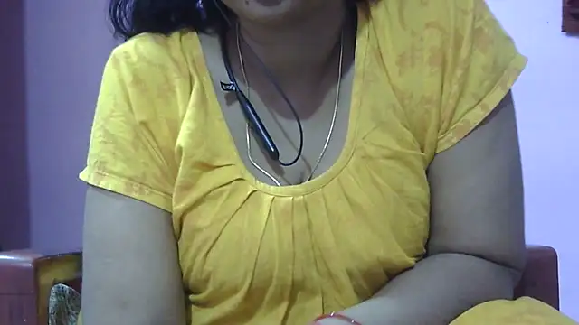 Pooja-suman's Live XXX Chat