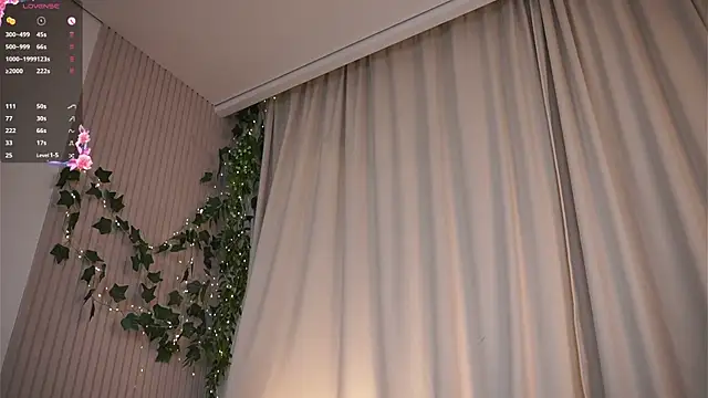 KarmenRasey Live XXX-Chat