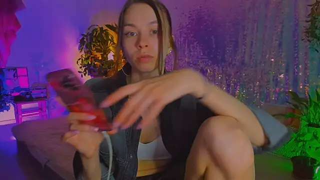 poli__ – Live XXX-chat