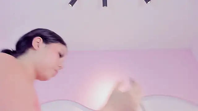 SalomeFire Chat XXX live