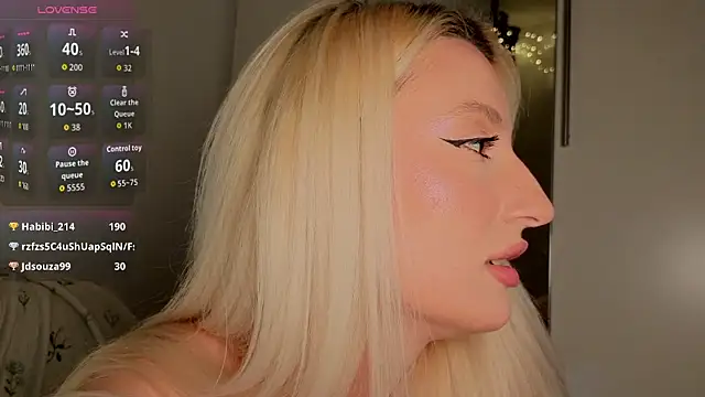 Chat XXX ao vivo de EllaCharm_