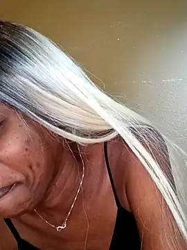 Jasmine_FullsShine Adlı Modelin Canlı XXX Sohbeti