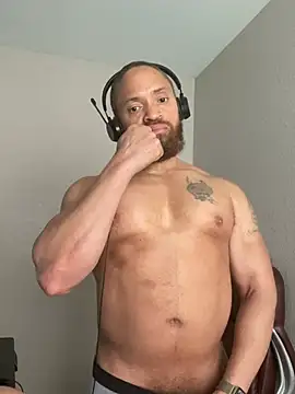 Fathero1time: вебкам-шоу