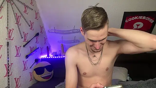 دردشة Cookieboy88 الجنسية المباشرة