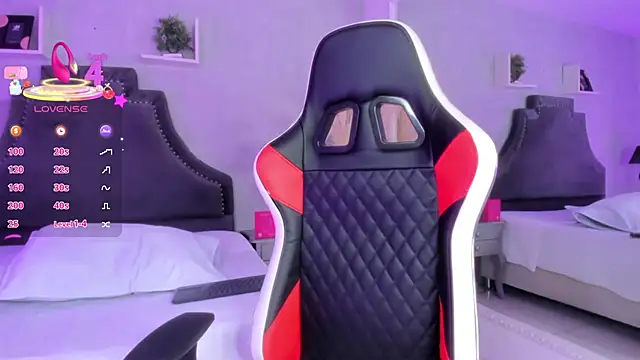 Czat XXX na żywo – KarelyMitchel