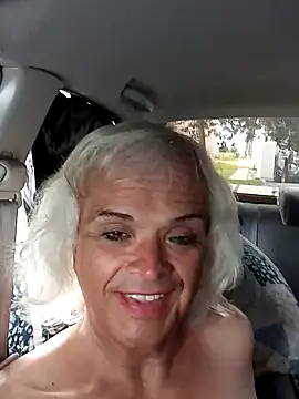 dustbunny64 Show Webcam