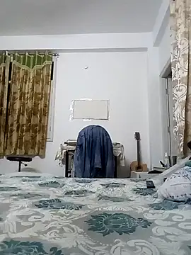 Pokazy przed kamerką – rathorejii