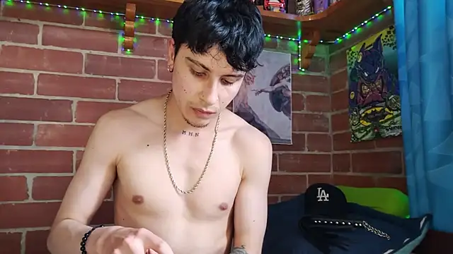 Czat XXX na żywo – PaulDamico