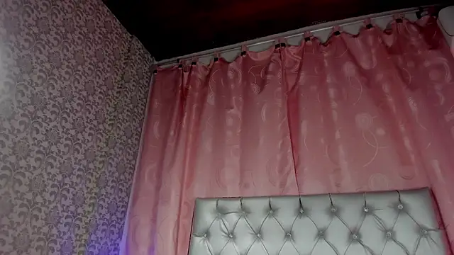 zoe_tamara – Naživo XXX chat