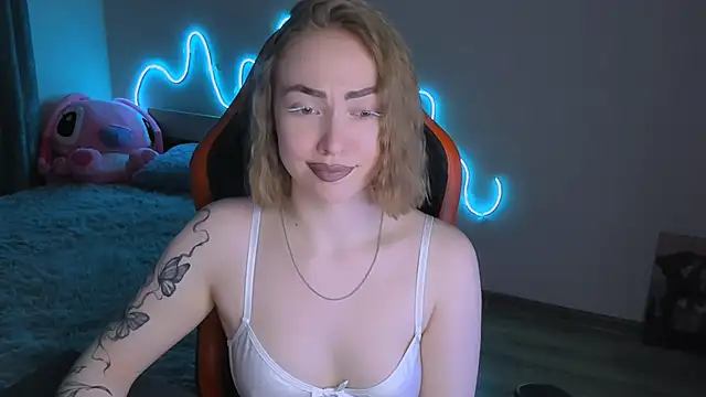 LaraKrein_lk live XXX chat