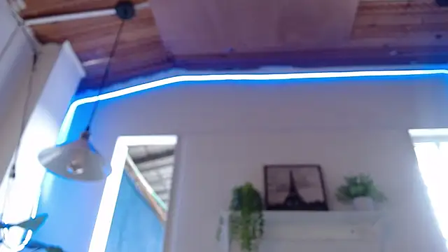 Andrea_secret_: απευθείας συνομιλία ΧΧΧ