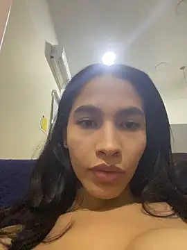 JuliaaVega 라이브 XXX 채팅