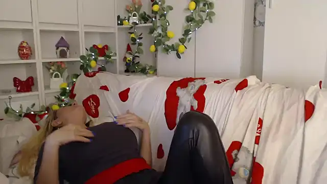 _karolynesyera_ live XXX chat