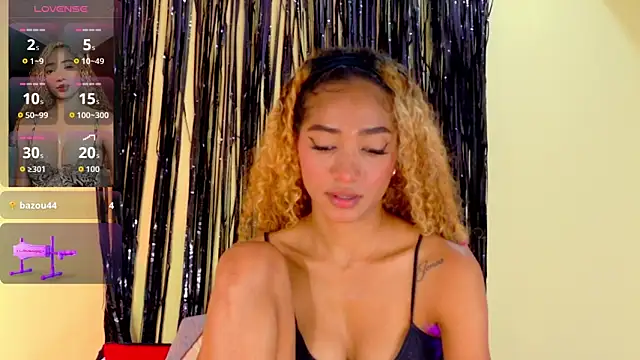 دردشة Charlotte_Love10 الجنسية المباشرة