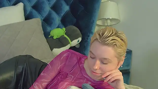 AgataGate Adlı Modelin Canlı XXX Sohbeti