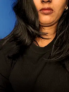 Czat XXX na żywo – Taara1