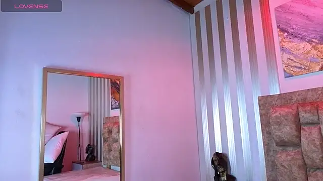 amara_queen_'s Live XXX Chat