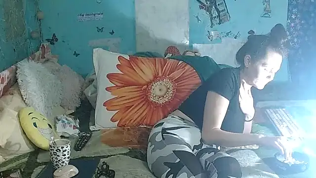 brighteyes77 Chat XXX in diretta