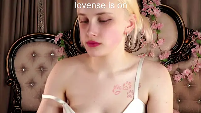 Chatroom XXX en direct de KirstinMcgeady